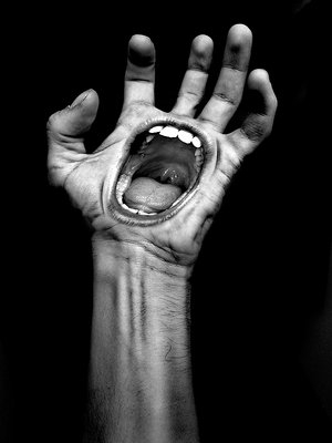 Scream.