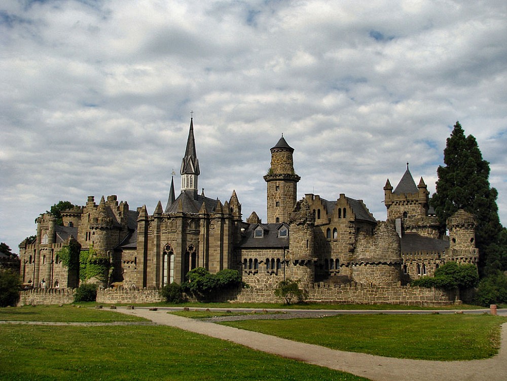 Mitchell Academy: O colecionador de almas
